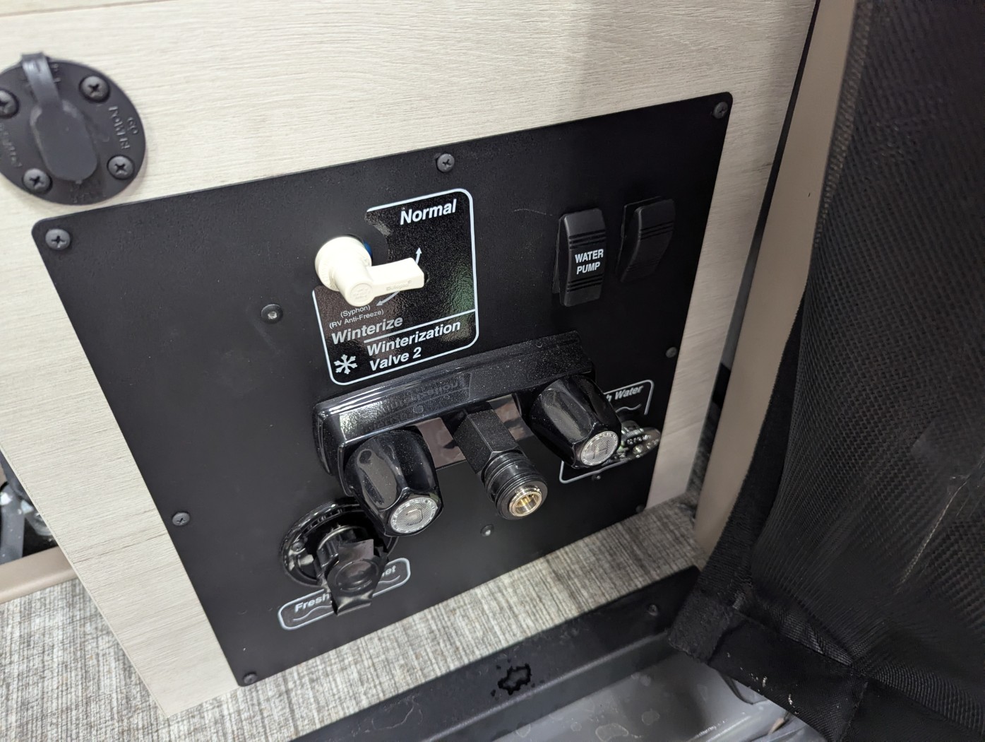 2027 Winnebago Solis 59P - Image 13
