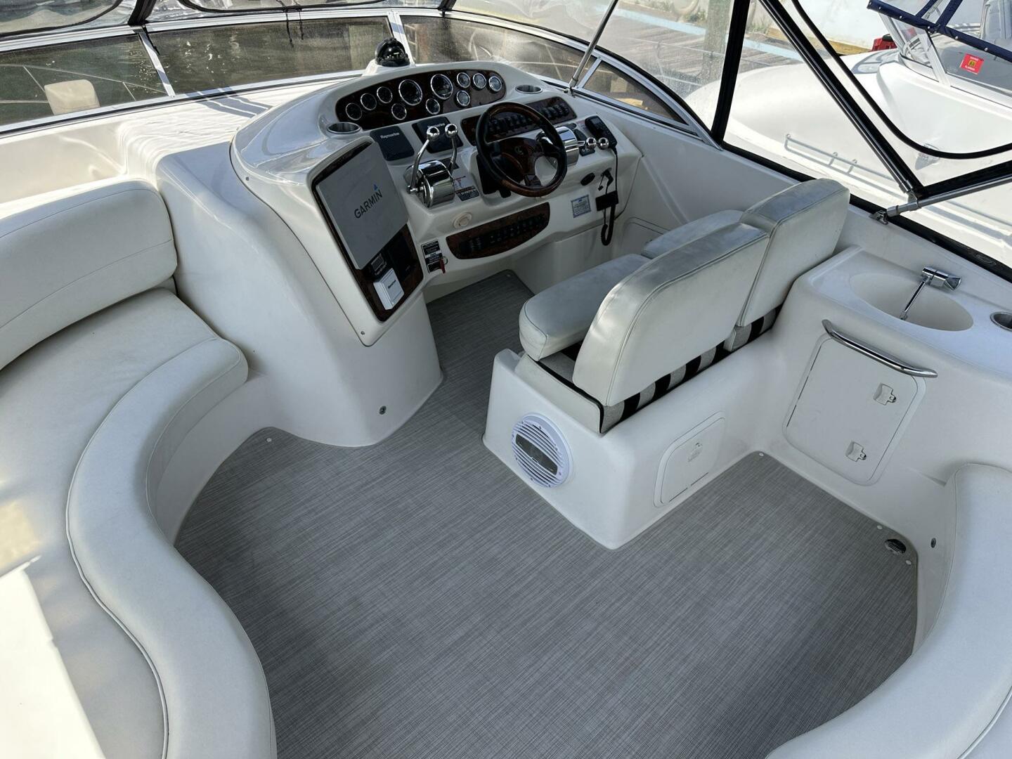 2007 Meridian 411 Sedan Bridge - Image 32