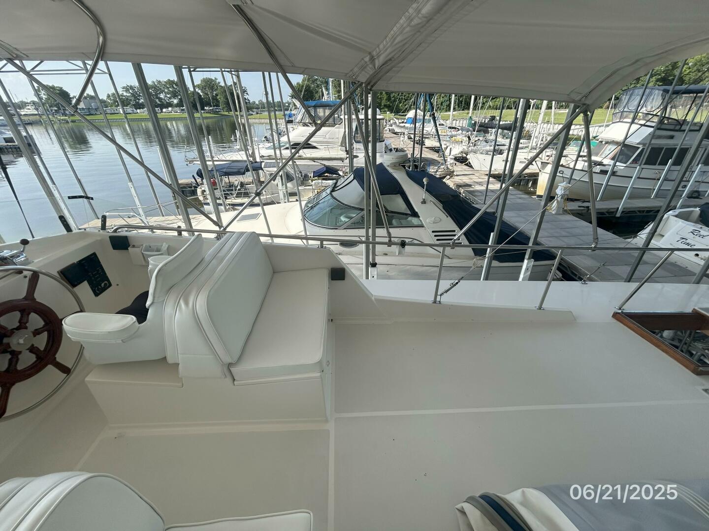 1992 Grand Banks Europa - Image 25