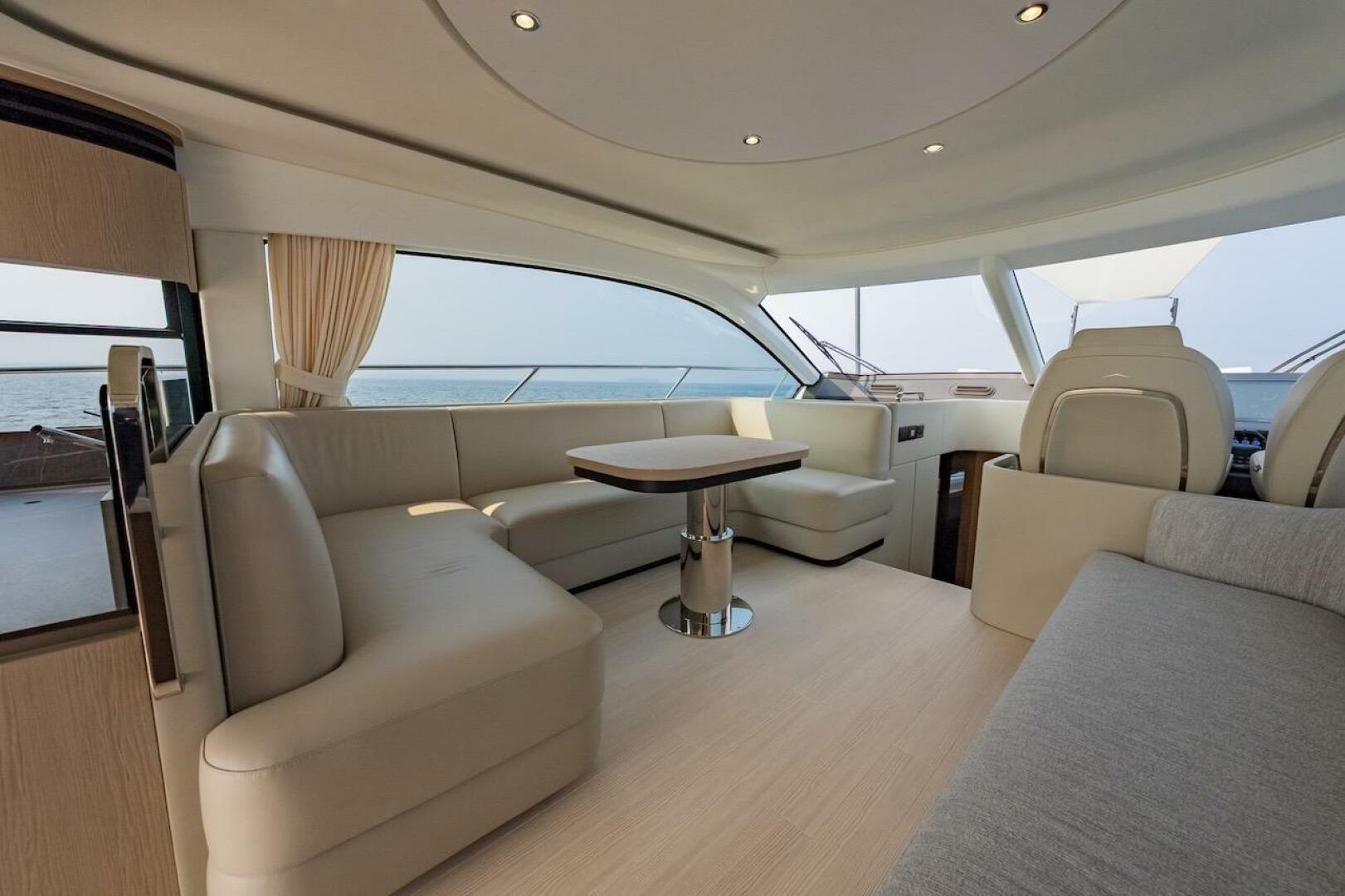 2023 Azimut Fly 53 - Image 22