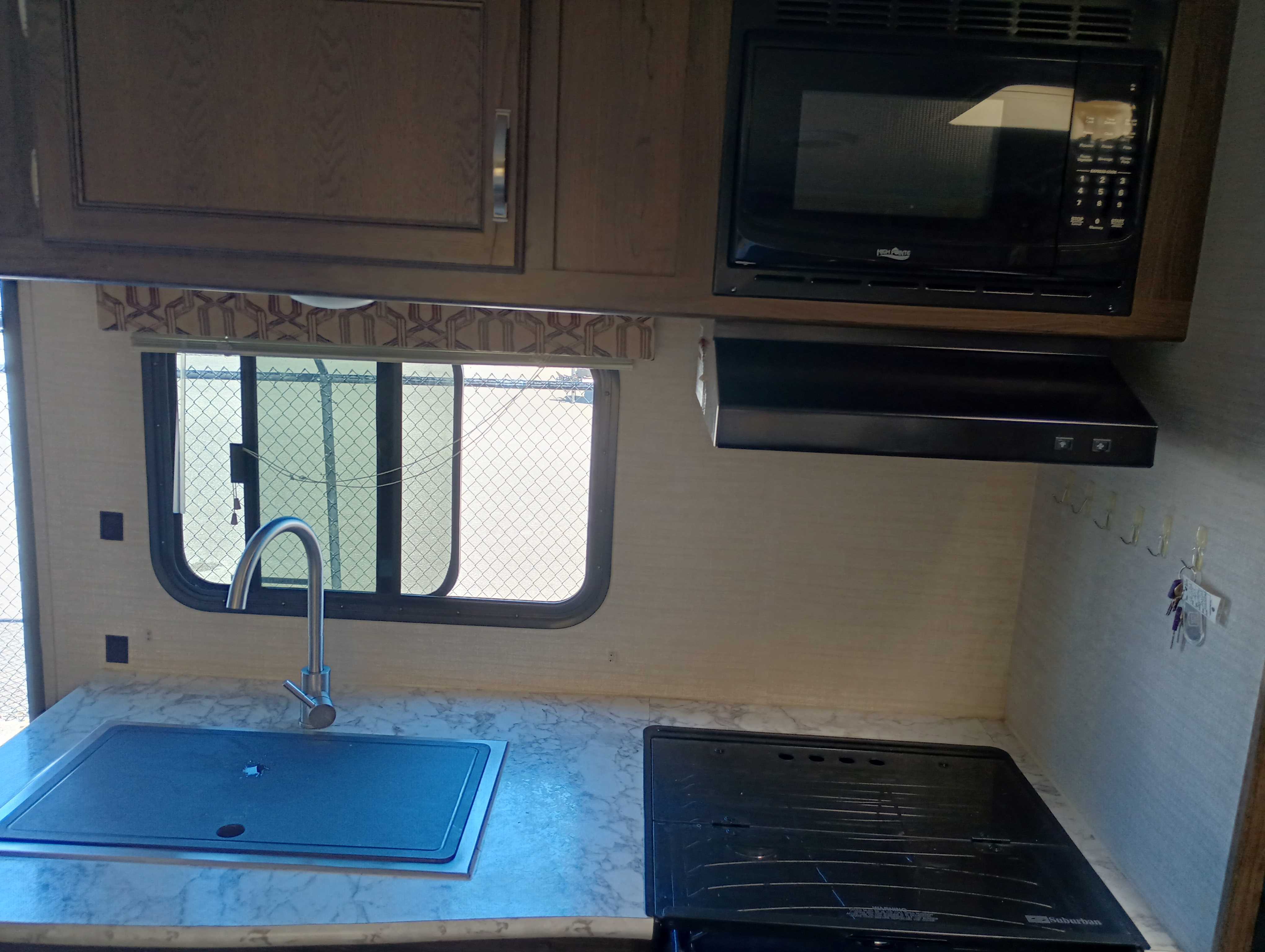 2019 Keystone Bullet UL 212RBSWE - Image 15