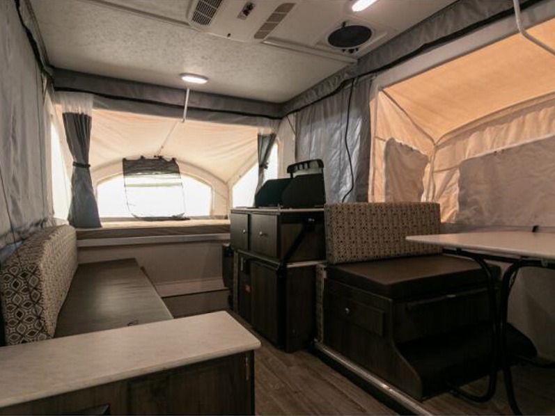 2020 Coachmen Clipper Classic 1285 SST - Image 7