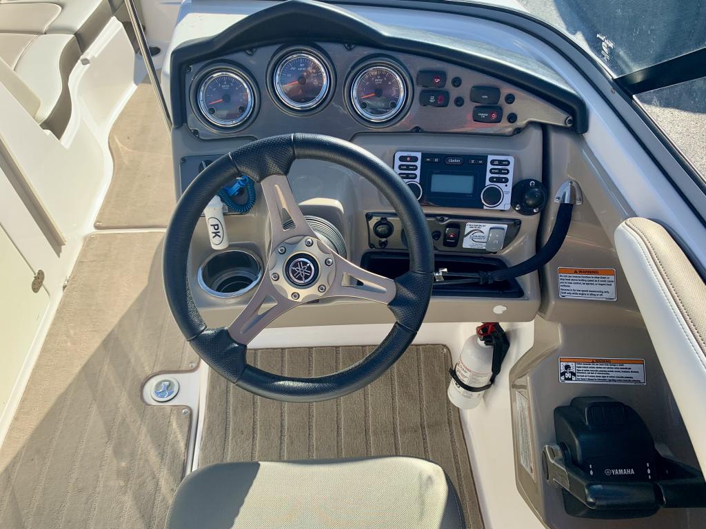 2013 Yamaha 242 LIMITED S Standard - Image 21