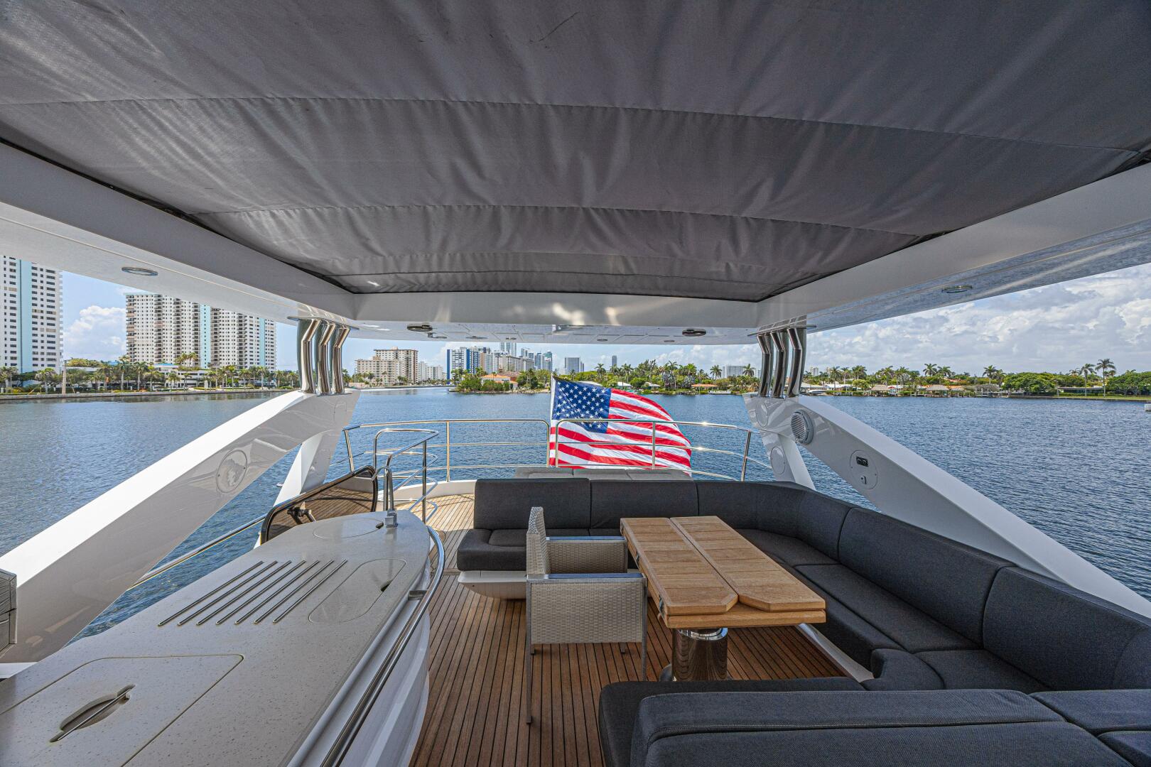 2017 Sunseeker 75 Yacht - Image 20