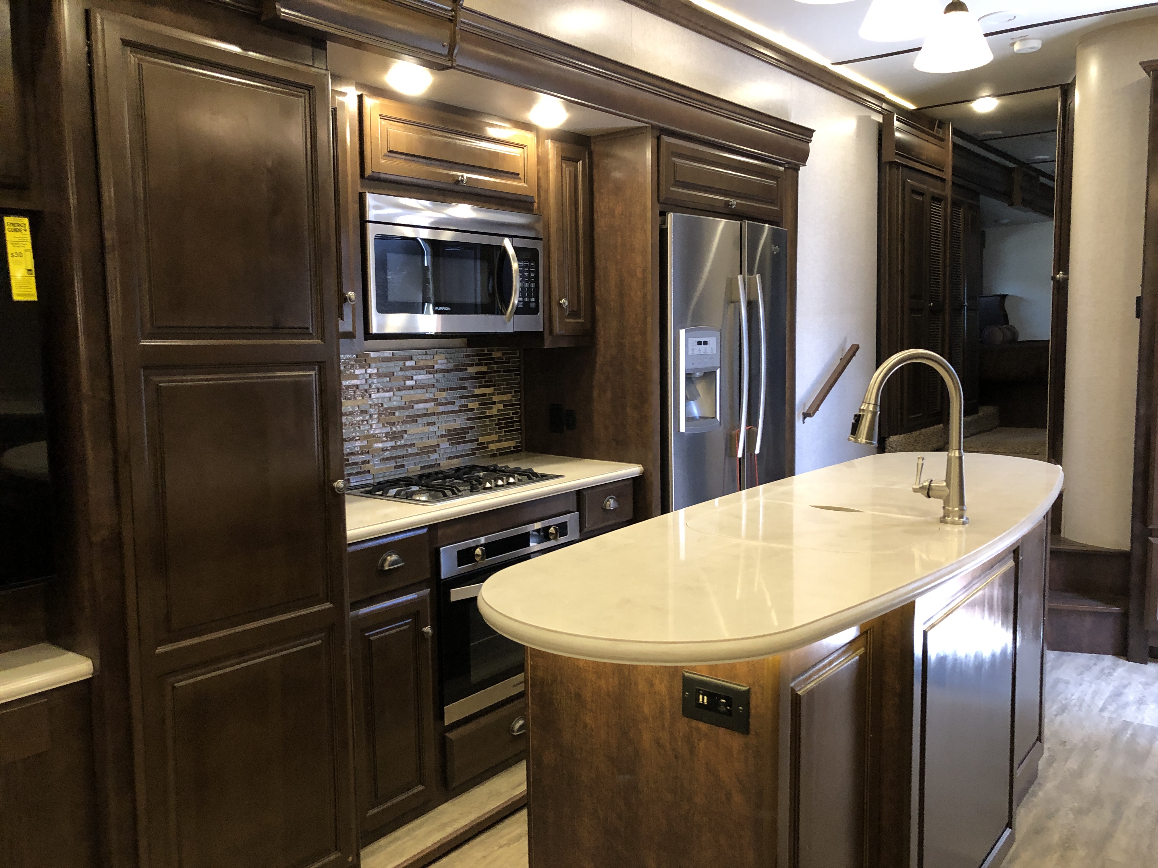 2017 REDWOOD RV 3821RL - Image 23