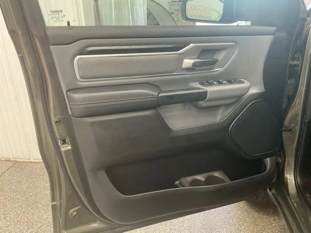 2020 Ram Ram 1500 Pickup Crew Cab Bighorn/Lone Star 4WD - Image 12