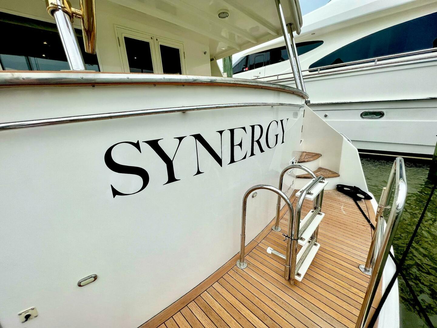 2000 Grand Alaskan 60 Pilothouse - Image 18