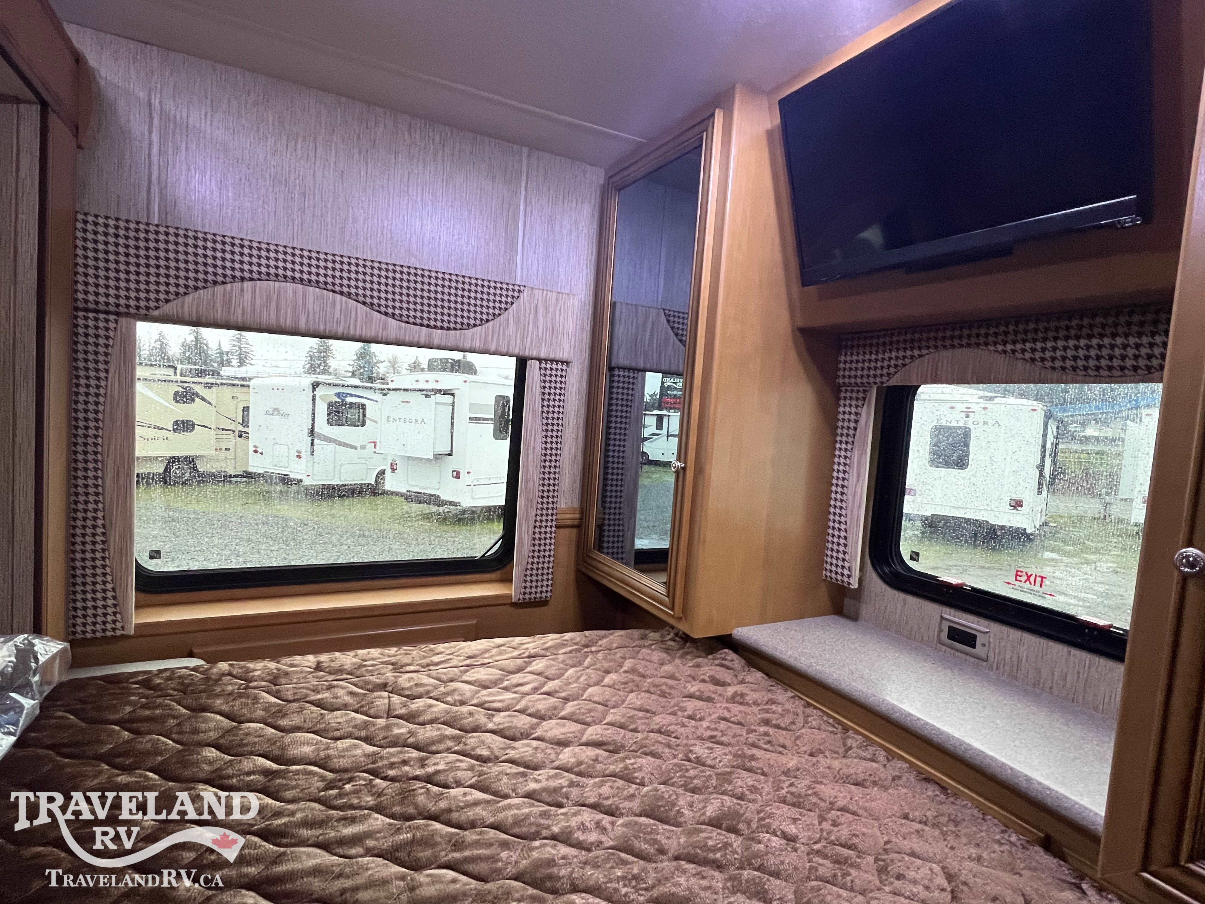 2016 Newmar Bay Star Sport 2702 - Image 17