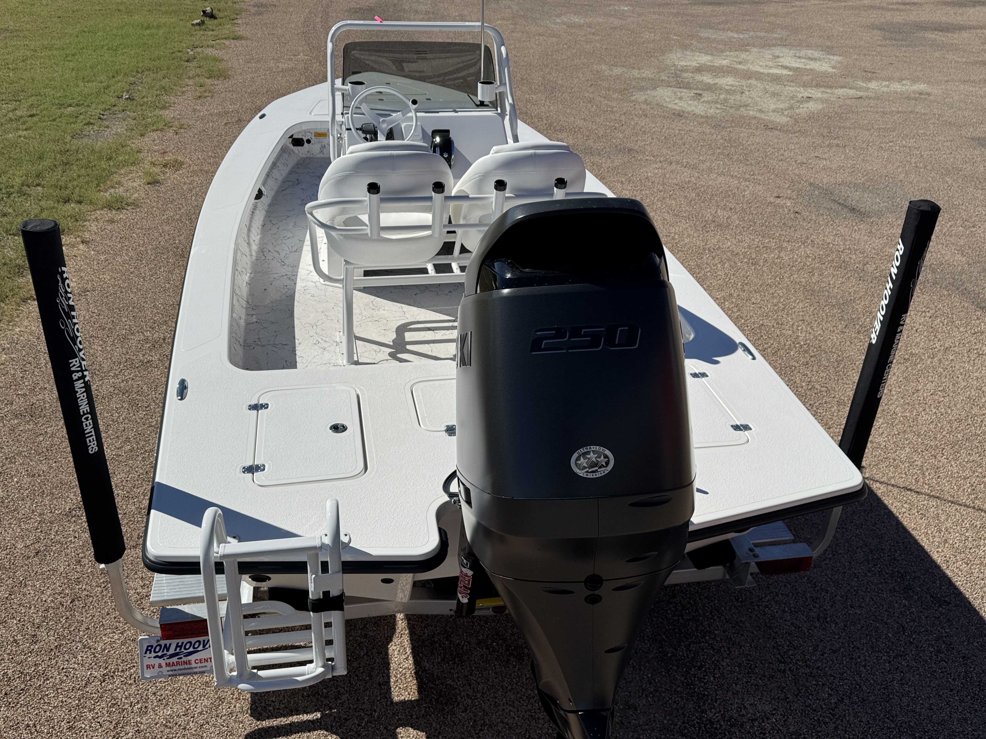 2025 Majek 22 Xtreme - Image 3