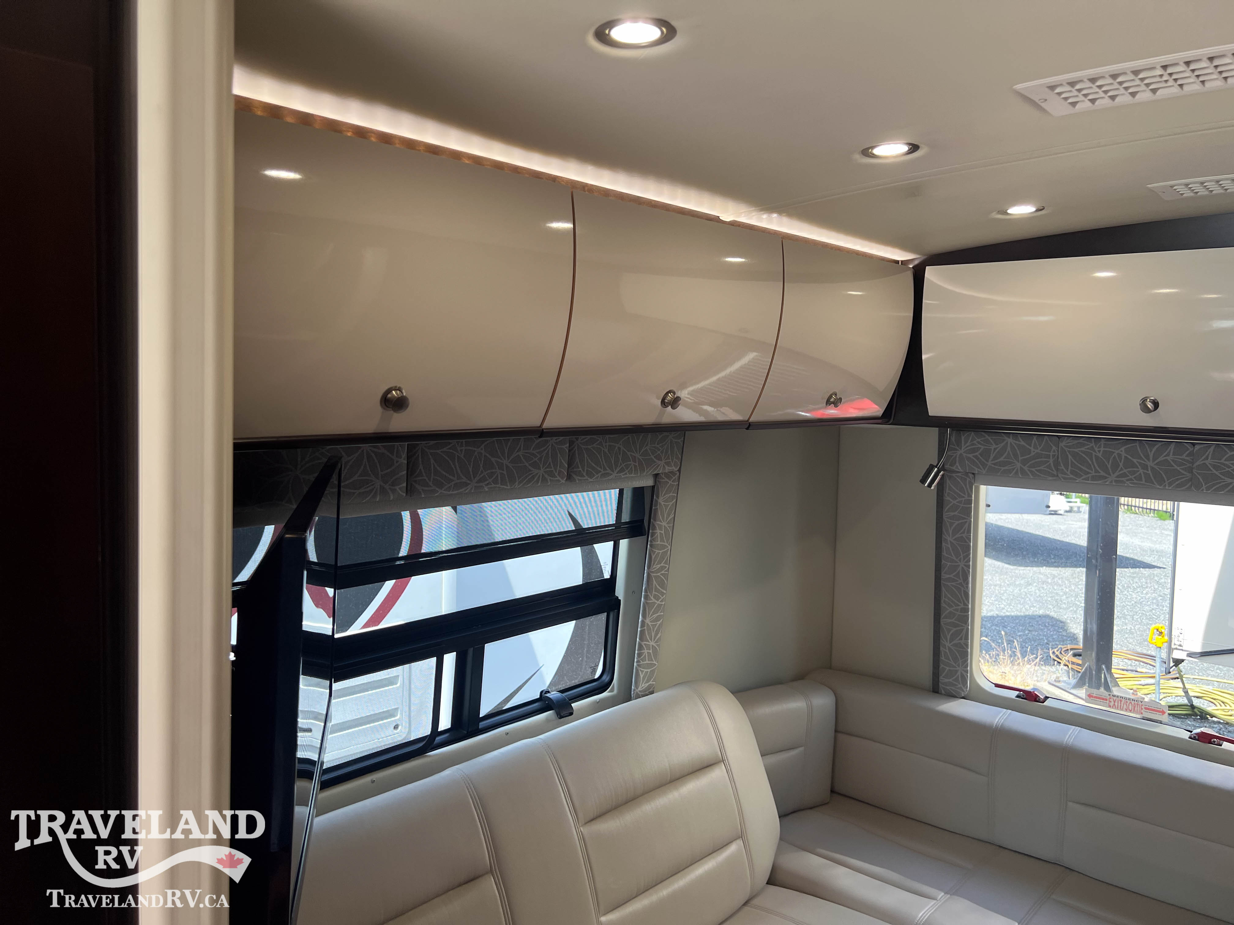 2015 Leisure Travel SERENITY S24CB - Image 22