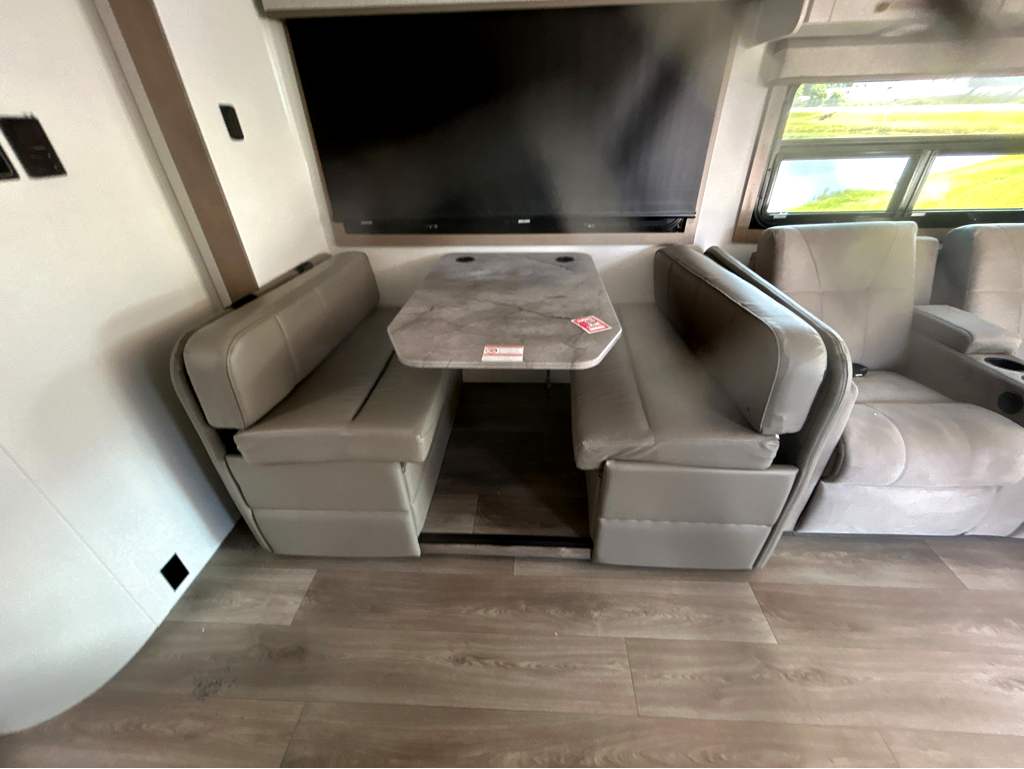 2027 JAYCO GREYHAWK 29MV - Image 22