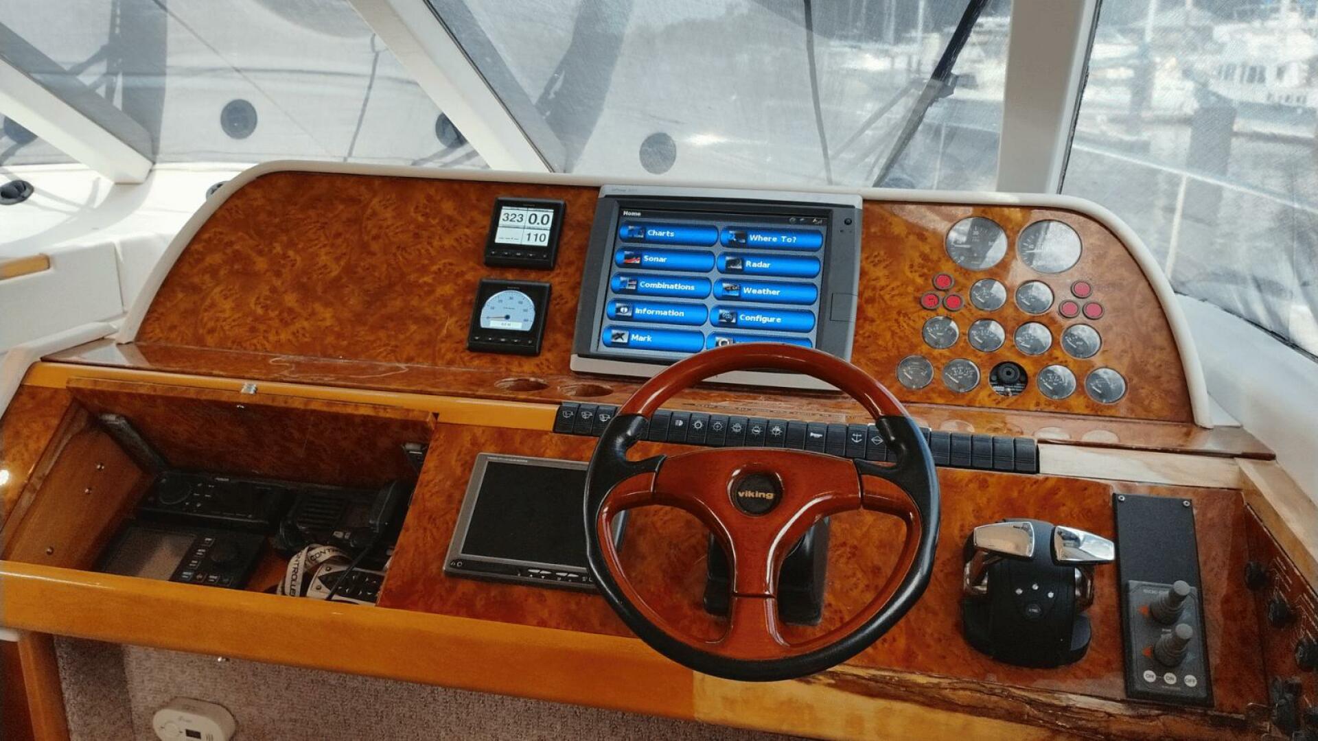 2001 Viking Princess 72 - Image 21