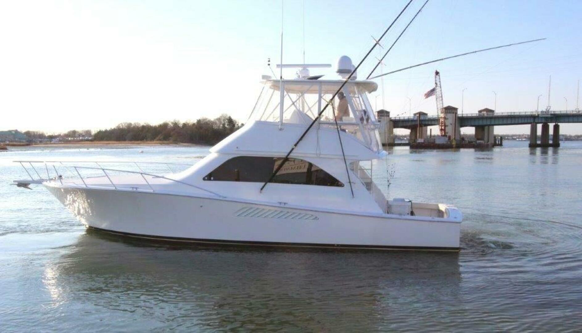 2005 Viking 45 Convertible - Image 2