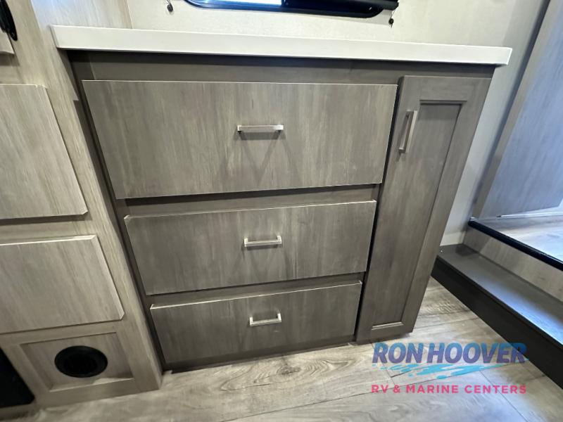 2026 COACHMEN CATALINA 44CONDO - Image 38