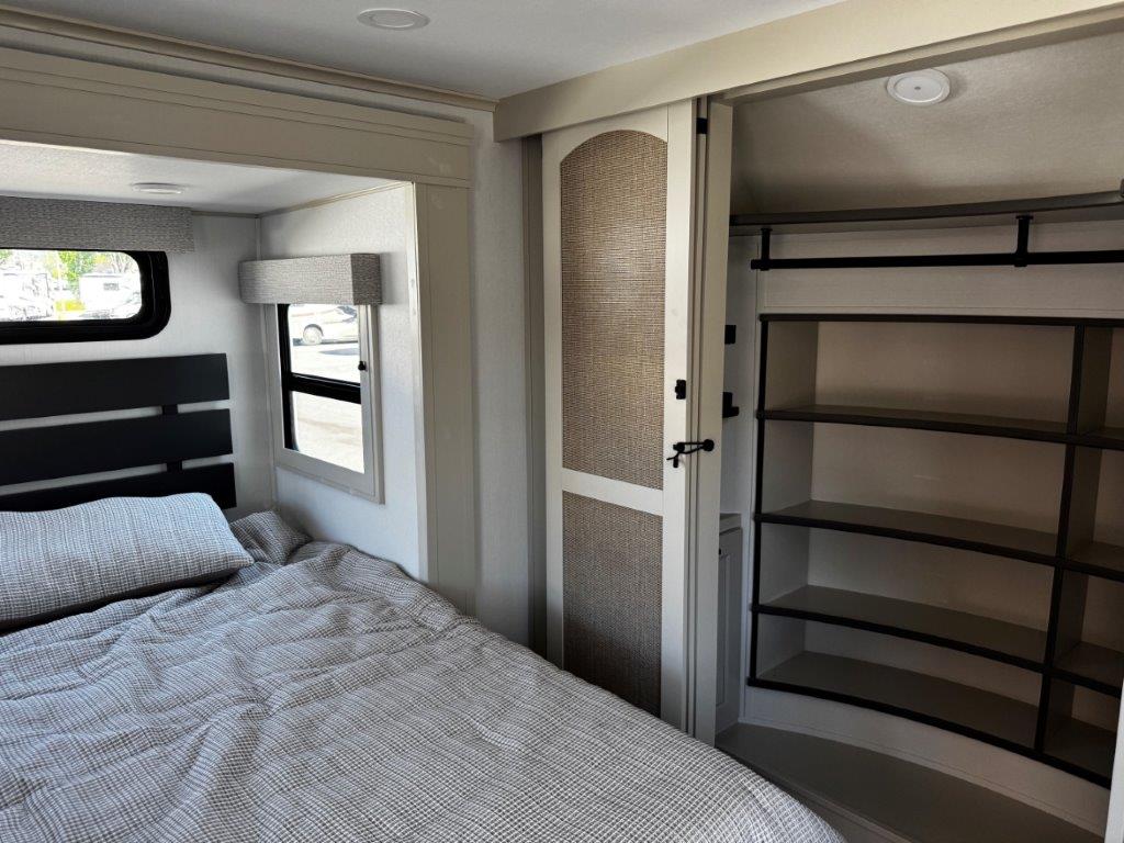2027 Grand Design Solitude 390RK - Image 31