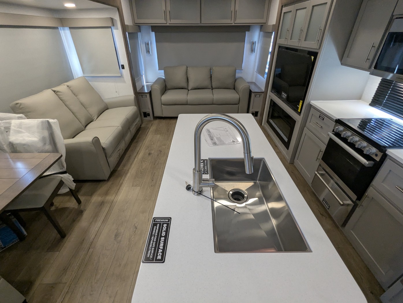 2026 Alliance RV Avenue All-Access Series 29RL - Image 17