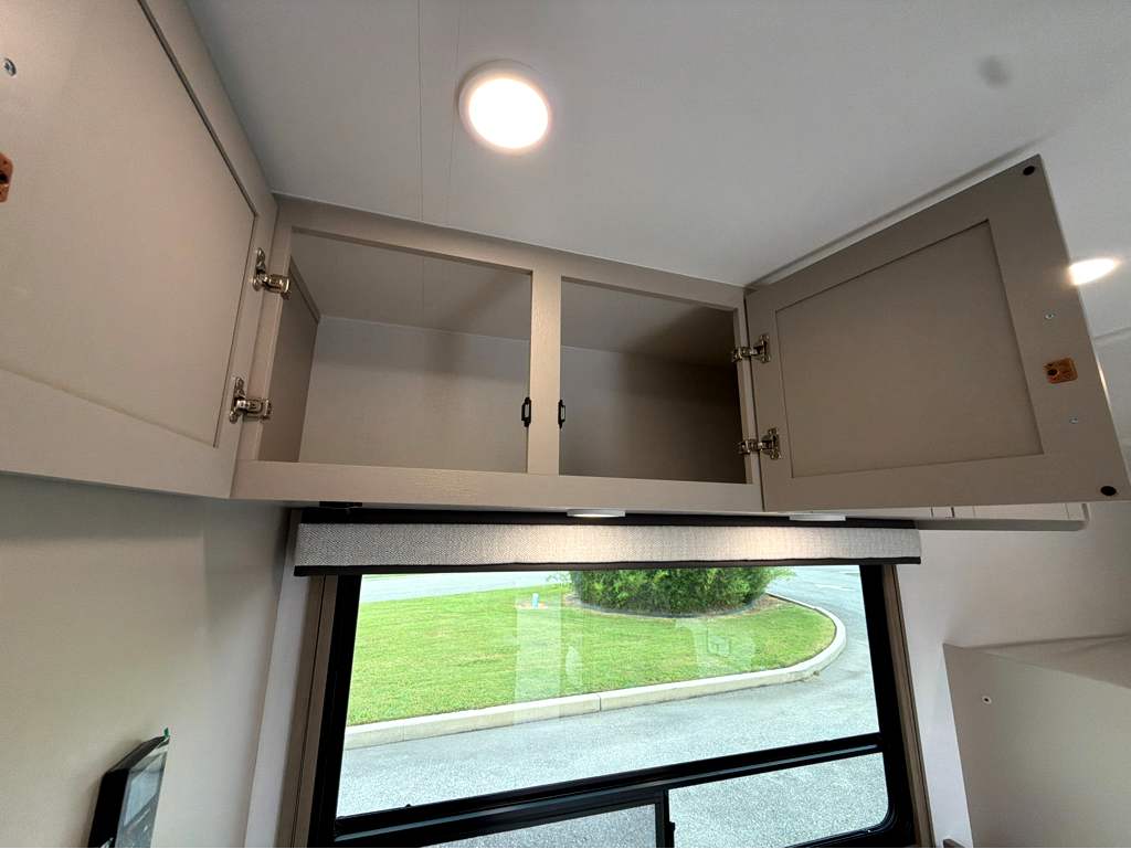 2027 JAYCO REDHAWK SE 22C - Image 30