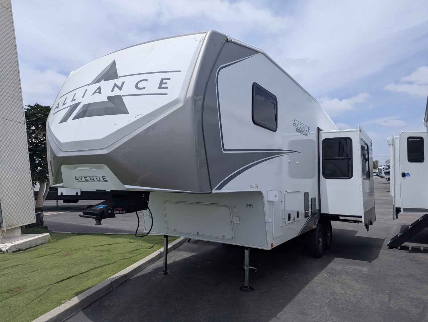 2026 Alliance RV Avenue 23ML - Image 3