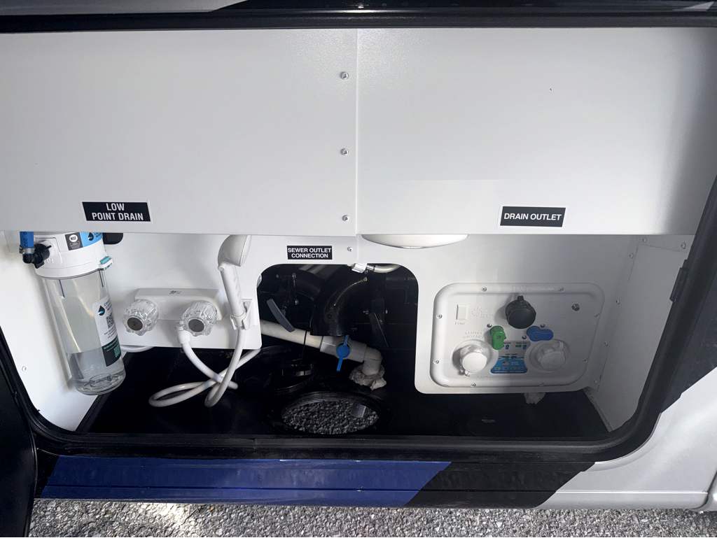 2026 THOR MOTOR COACH PALAZZO 33.5 - Image 5