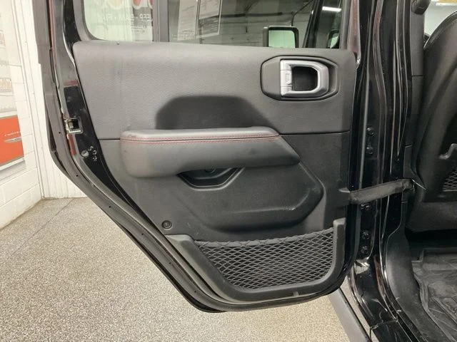 2022 Jeep Wrangler Utility 4D Rubicon 4WD I4 - Image 21