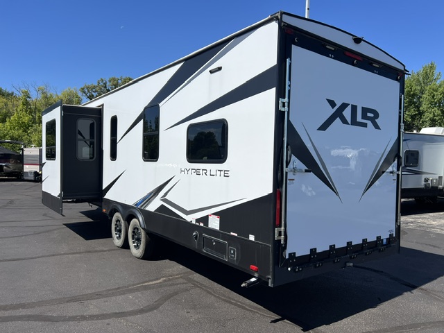 2022 Forest River XLR Hyperlite 3212 - Image 7