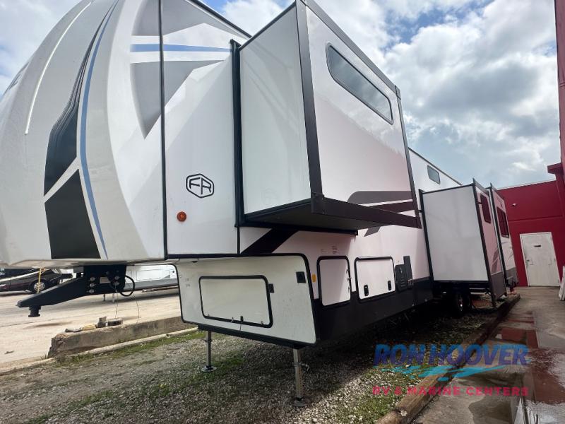 2026 FOREST RIVER 38BNB - Image 2