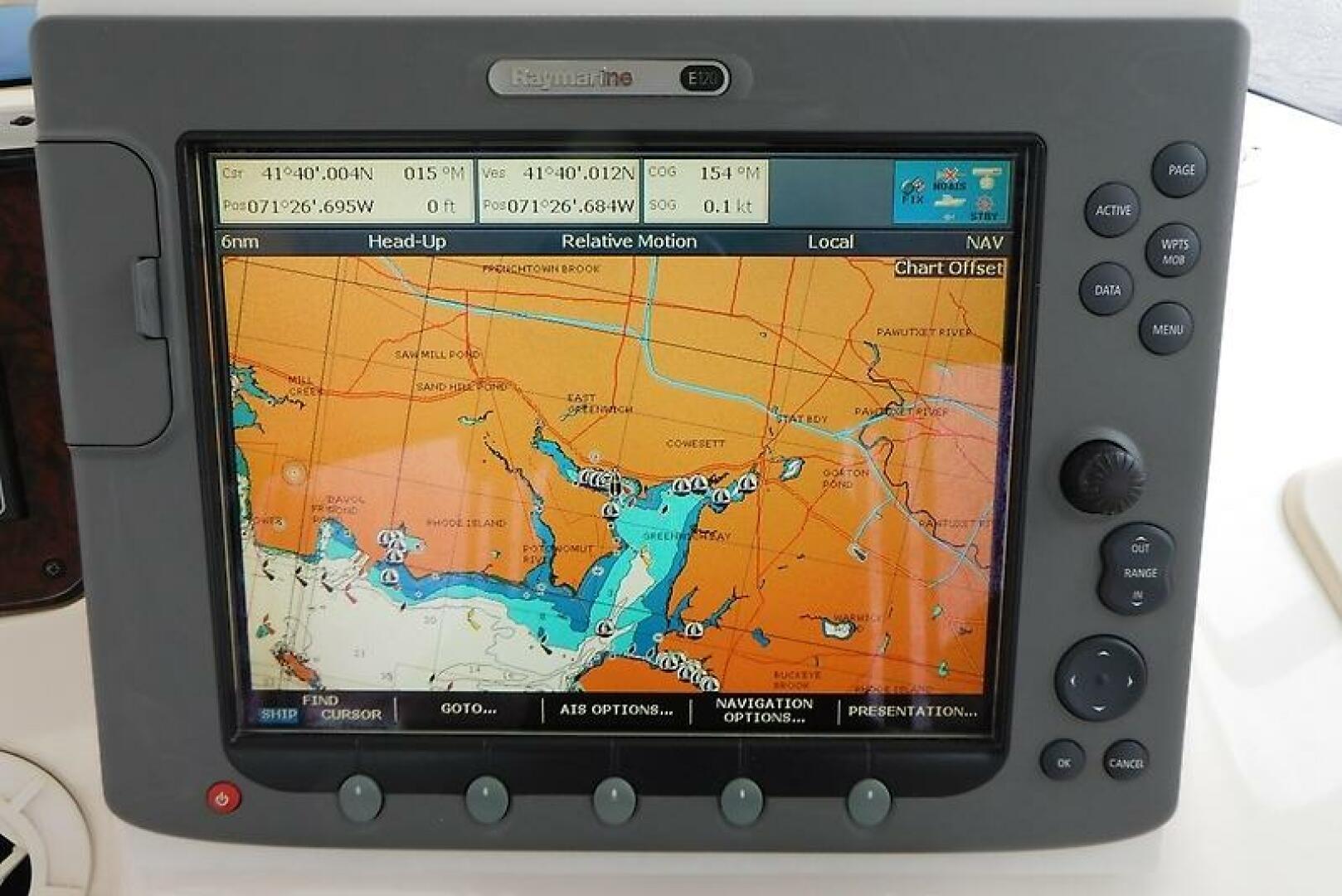2003 Sea Ray 480 Sedan Bridge - Image 14