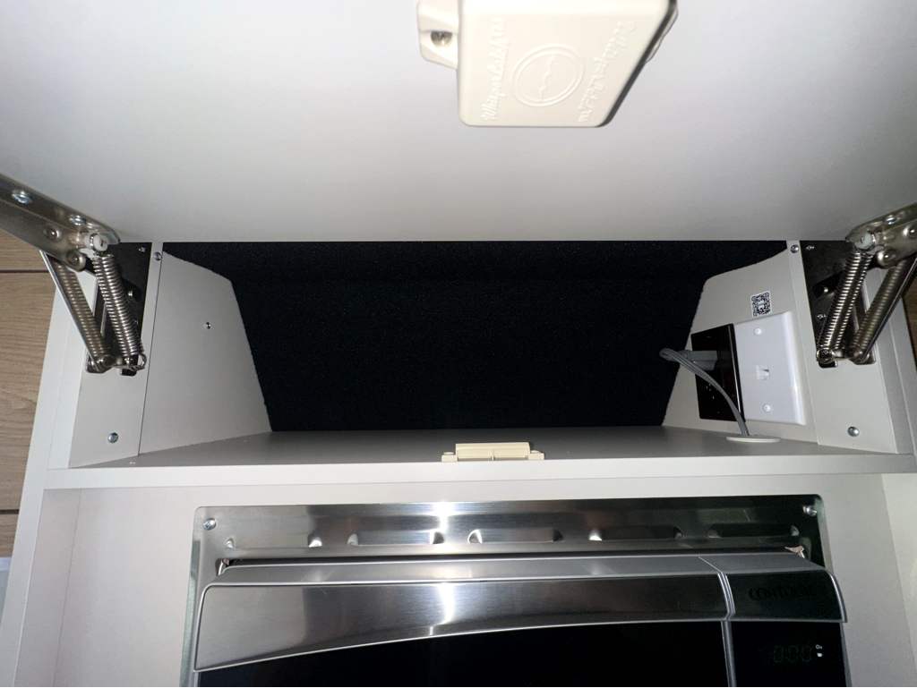 2026 AIRSTREAM RANGELINE - Image 28