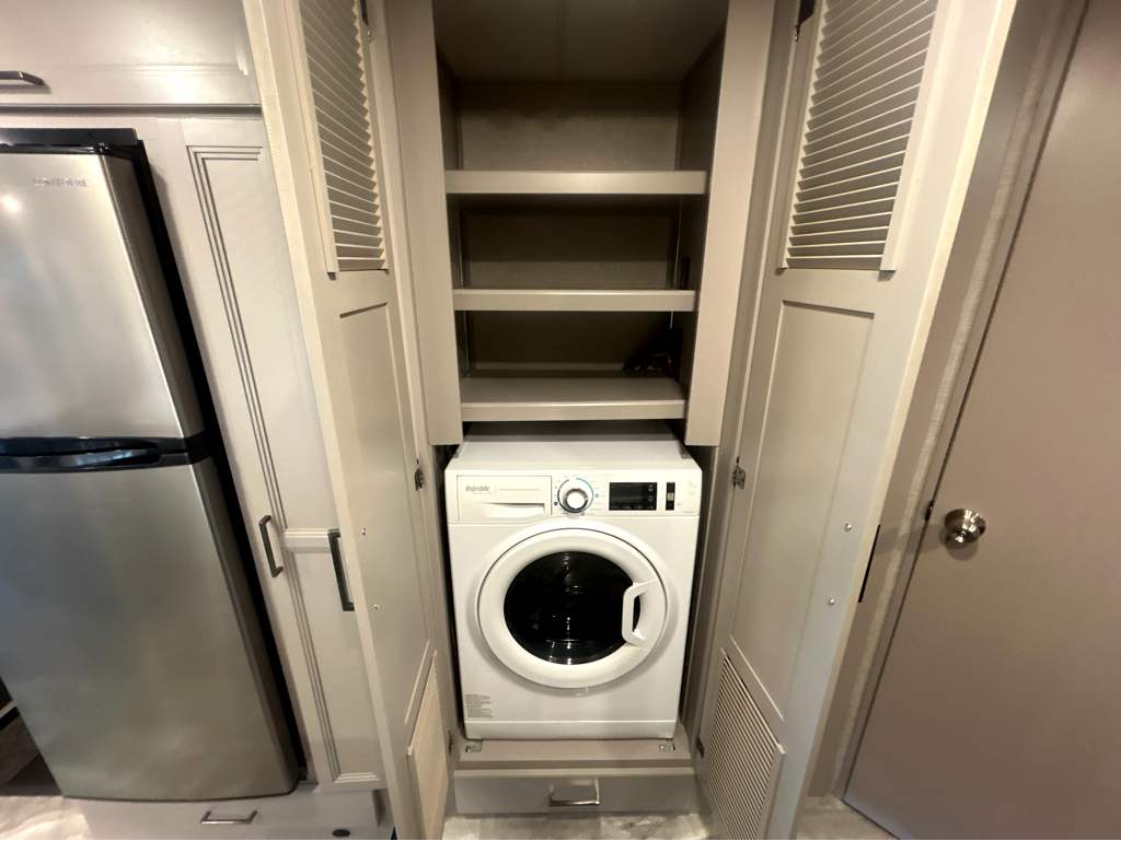 2024 Thor Motor Coach QUANTUM KW29 - Image 21