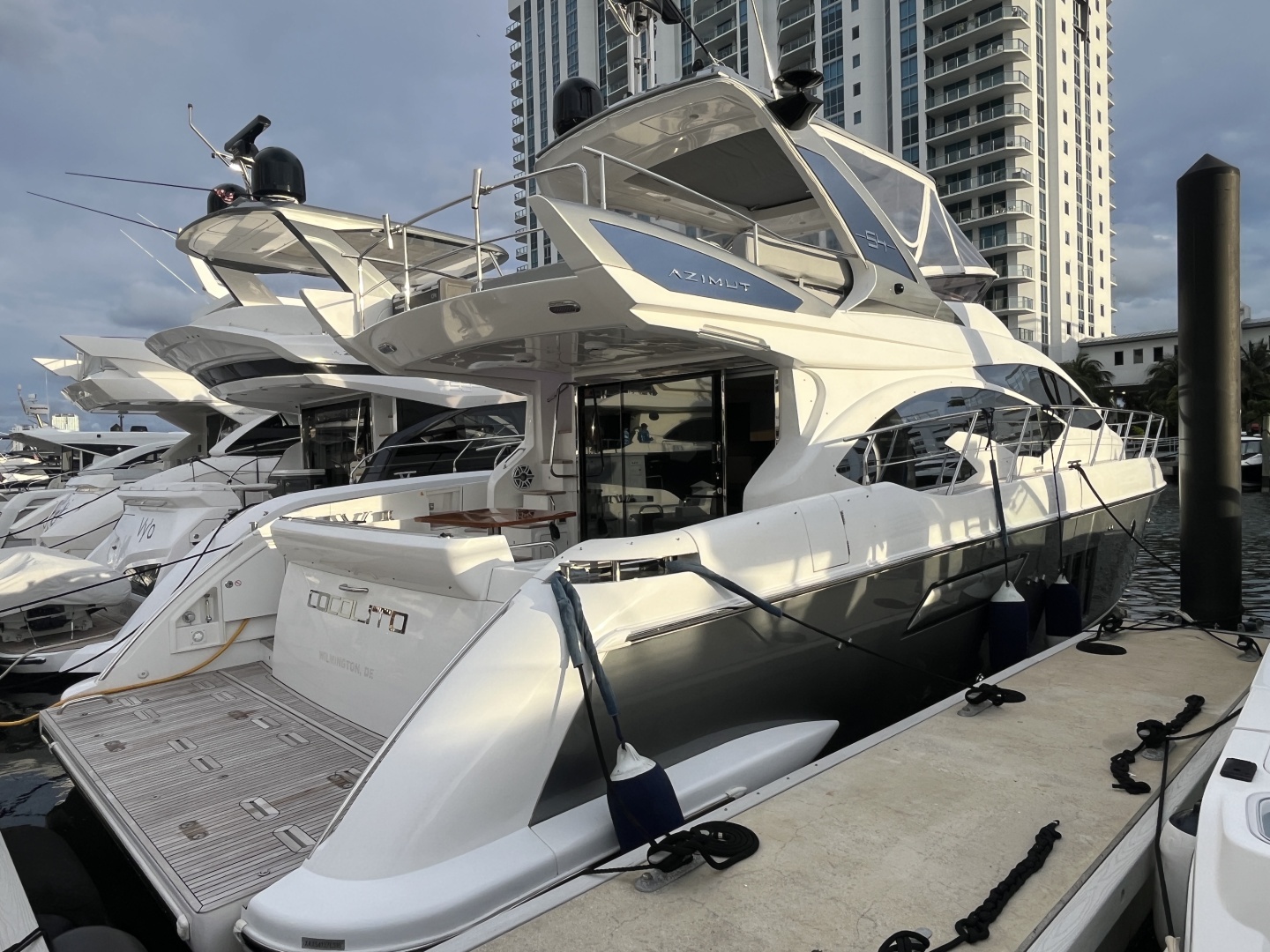 2015 Azimut 54 FLY - Image 2