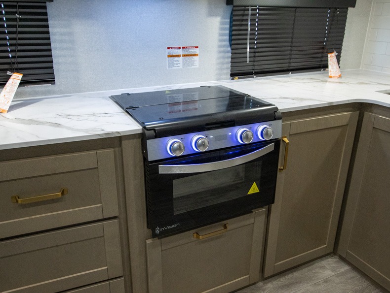 2026 Jayco Eagle SLE 28BHU - Image 12