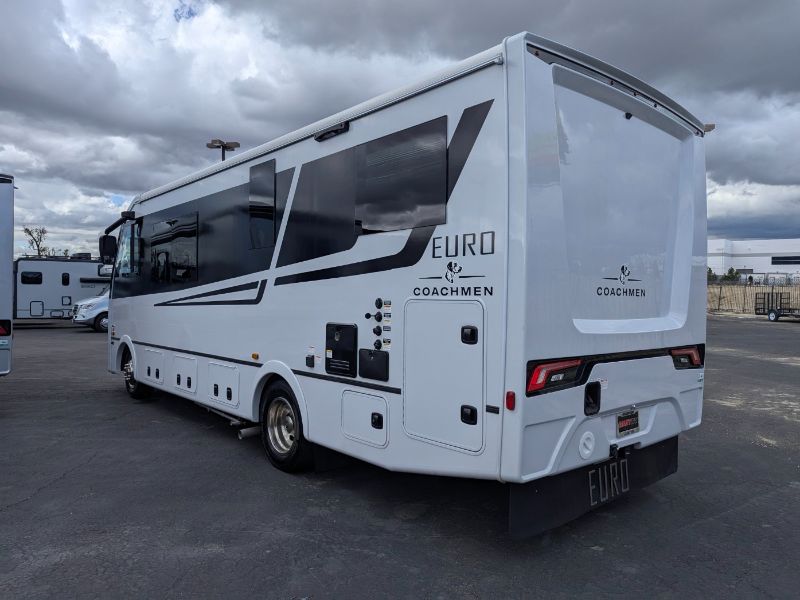 2025 Coachmen Euro 25LE - Image 4