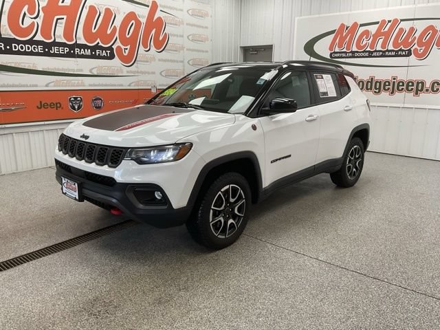 2025 Jeep Compass Trailhawk 4x4 - Image 1