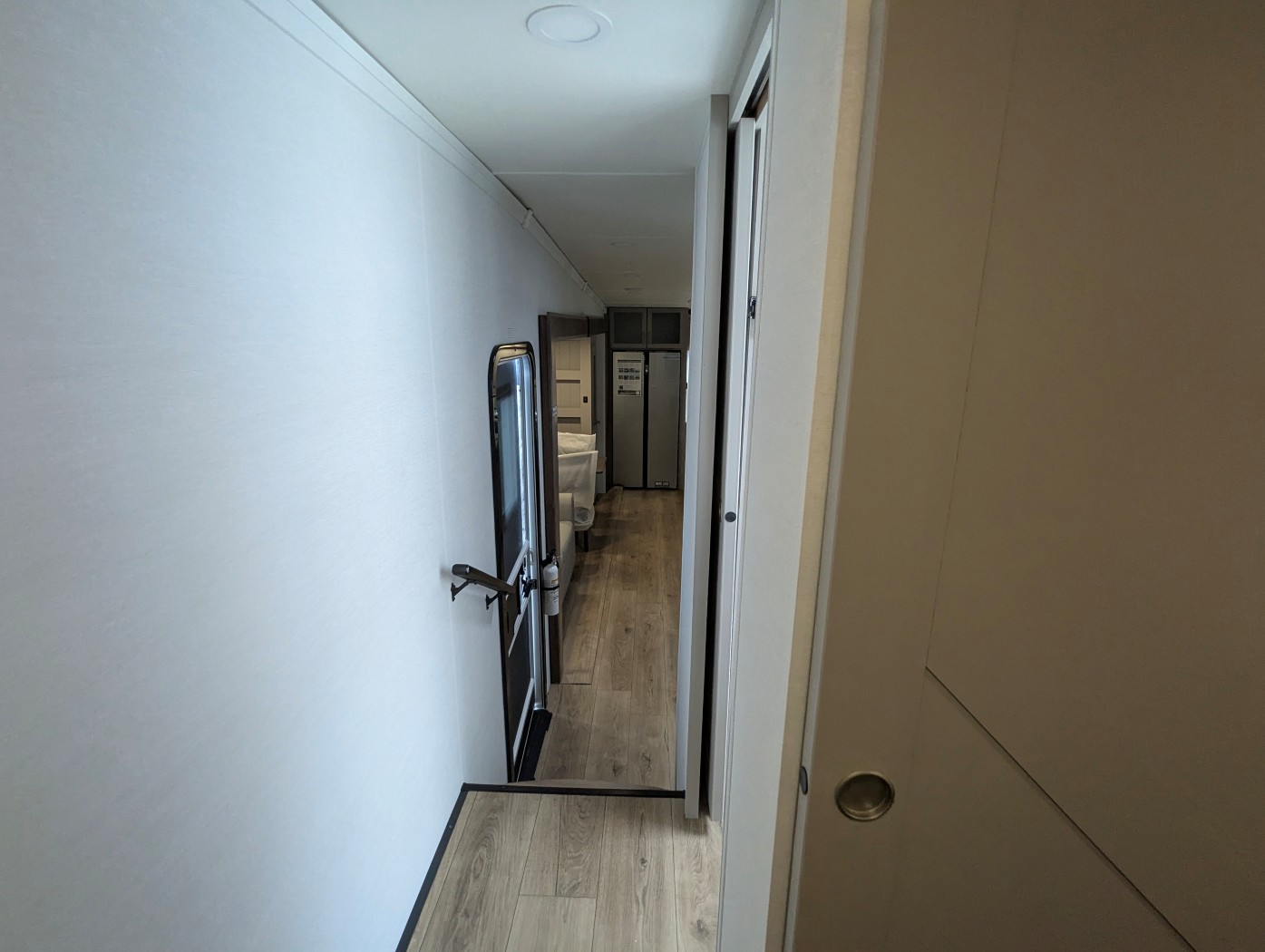 2026 Alliance RV Avenue 35RKS - Image 10