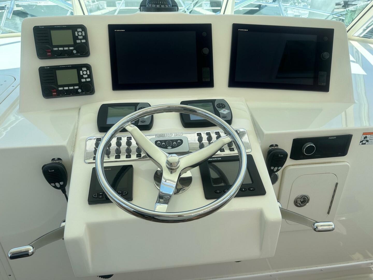 2007 Albemarle 360 Express - Image 2