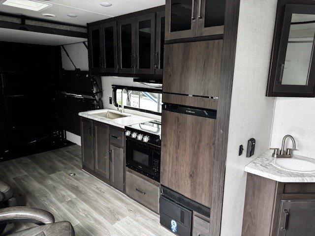 2024 Grand Design Momentum MAV 22MAV - Image 10