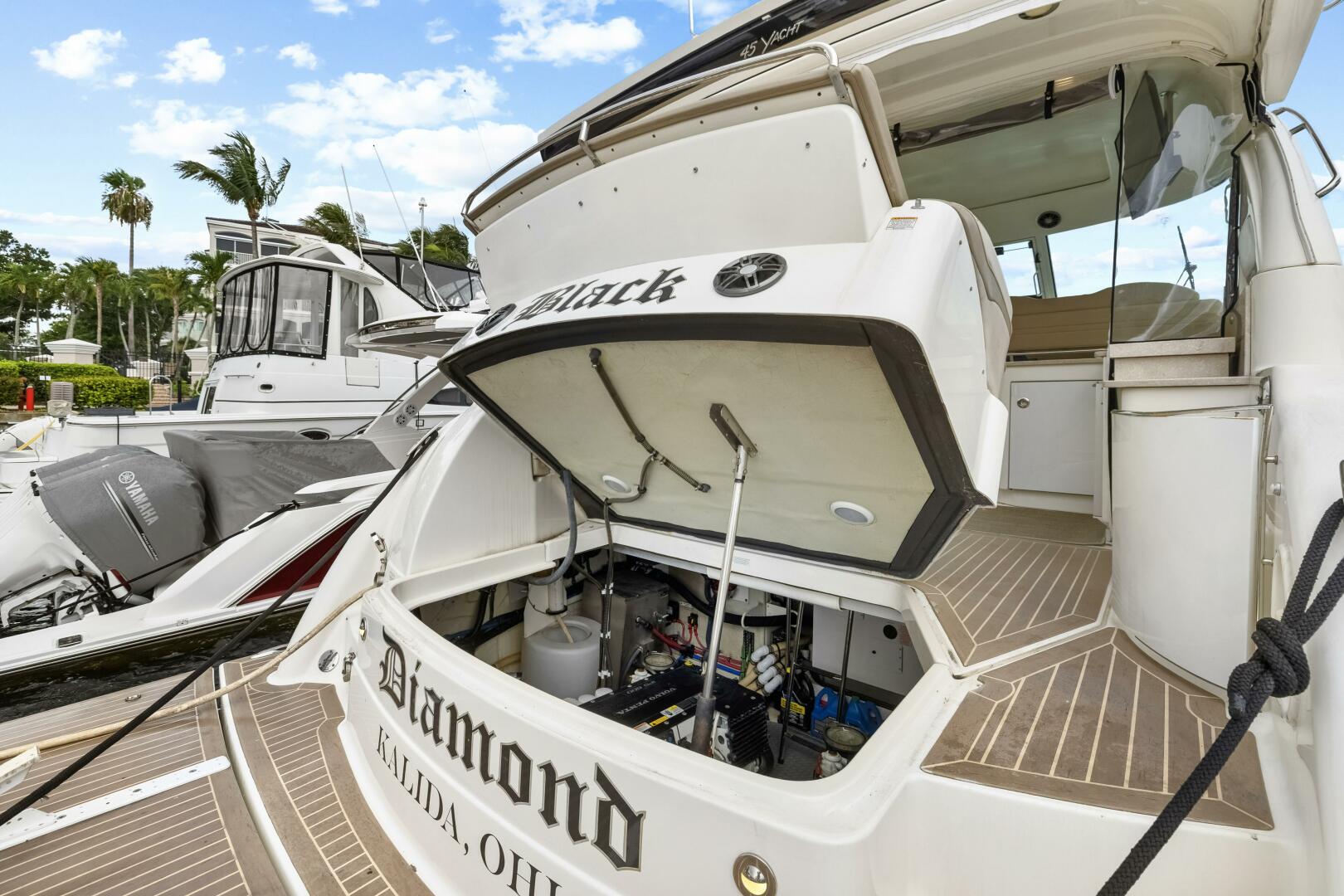 2016 Formula 45 Yacht - Image 44