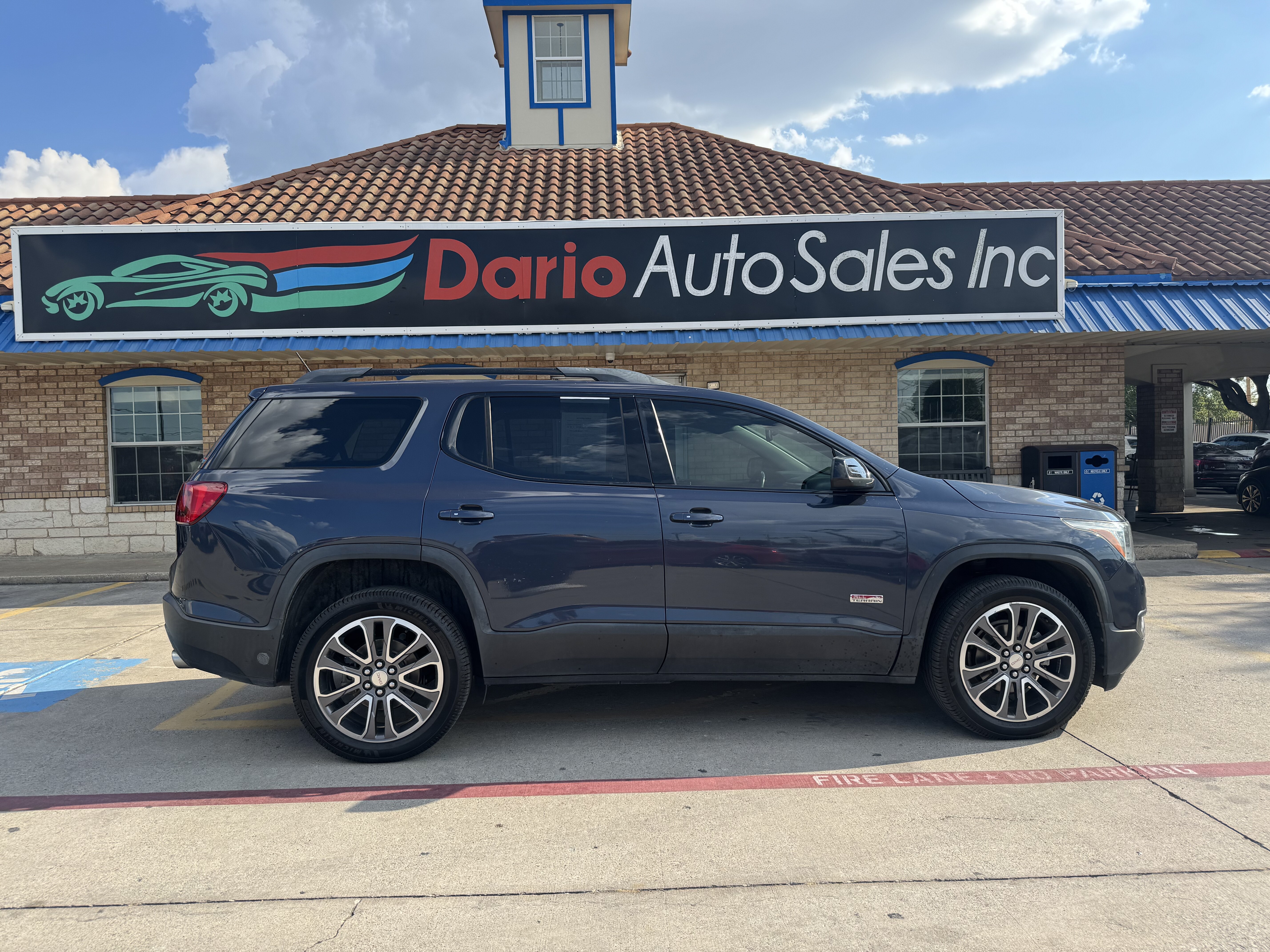 2019 GMC ACADIA-V6 Wagon 4D Denali 2WD - Image 2