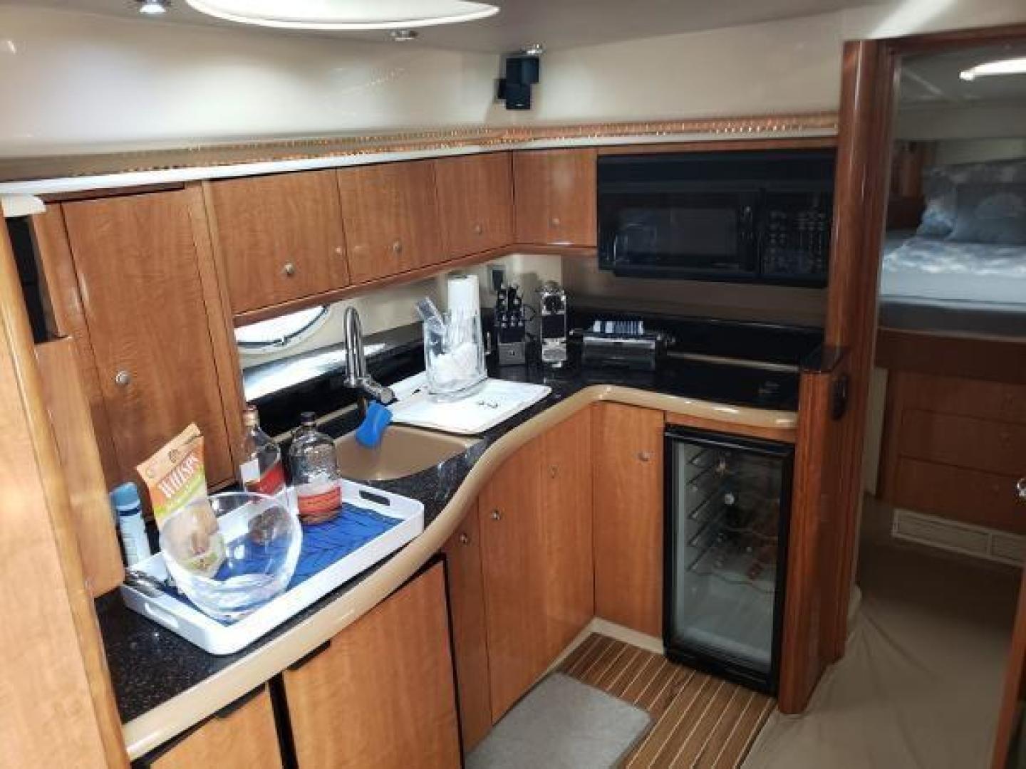 2002 Maxum 4200 SCR - Image 23