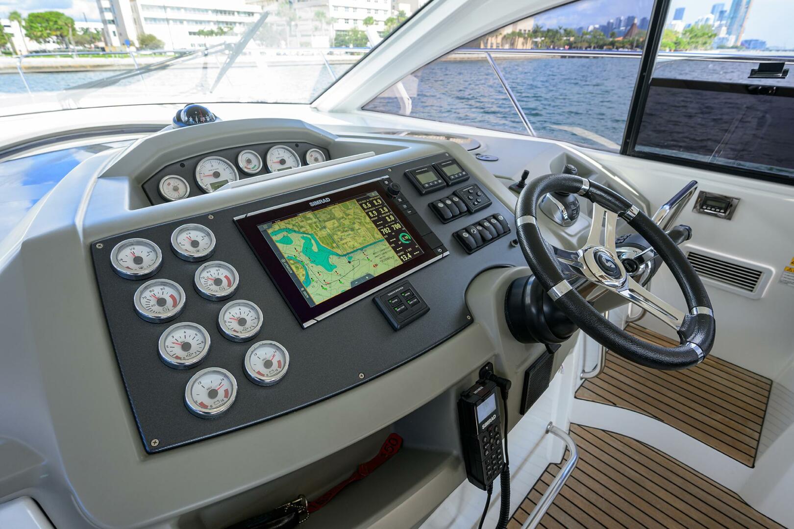 2003 Jupiter 31 Cuddy - Image 64