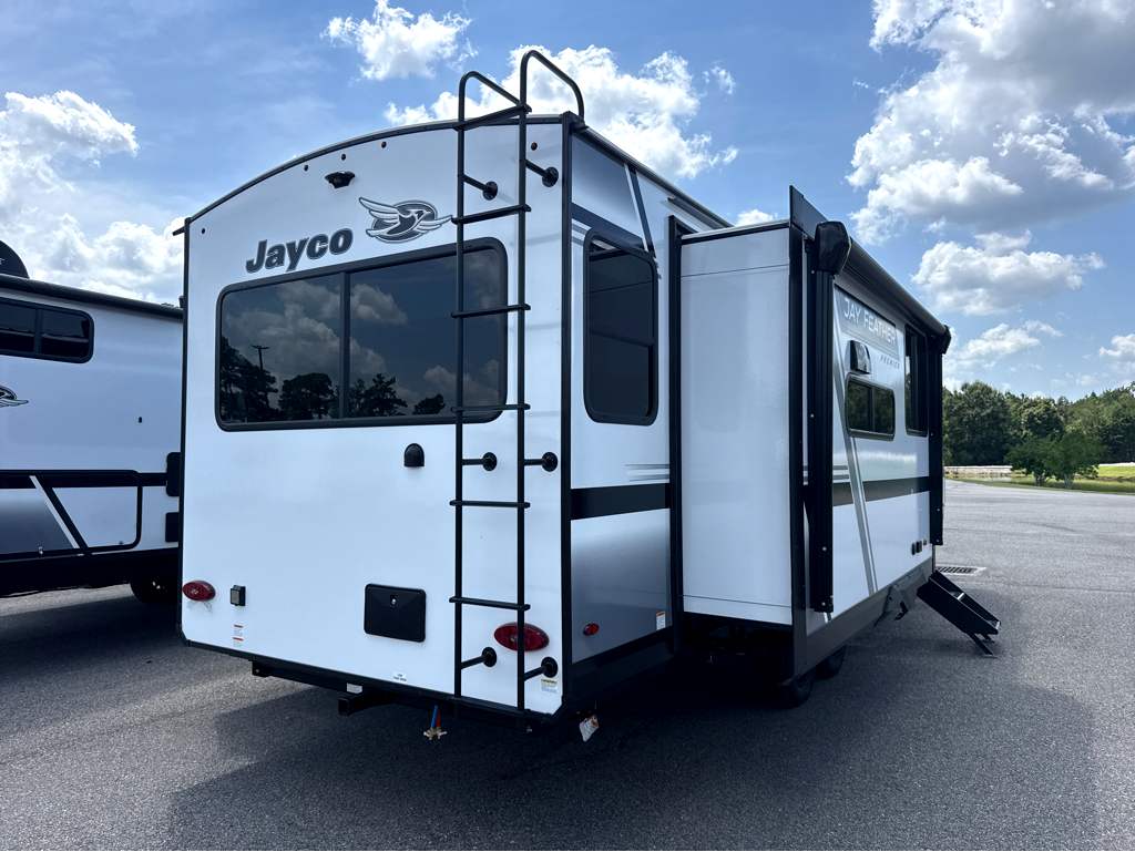 2027 JAYCO JAY FEATHER 27MK - Image 4