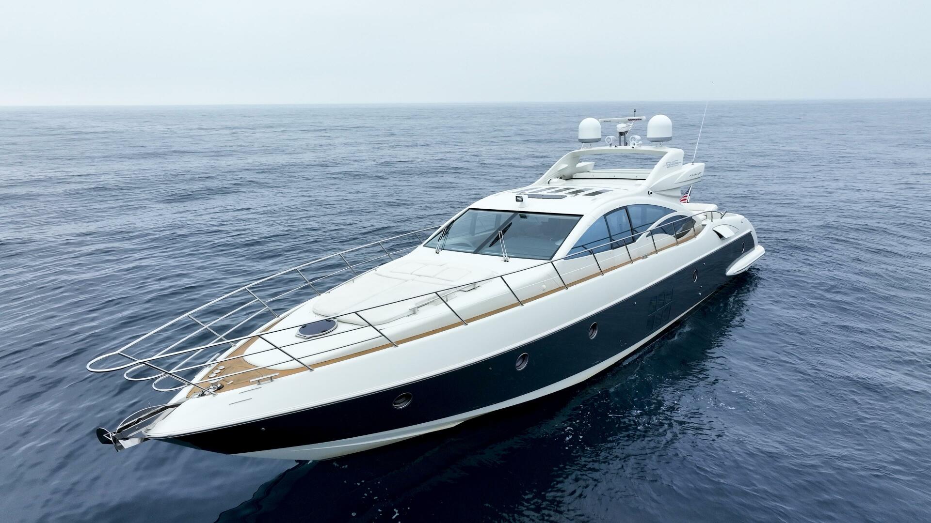 2011 Azimut 68S - Image 32