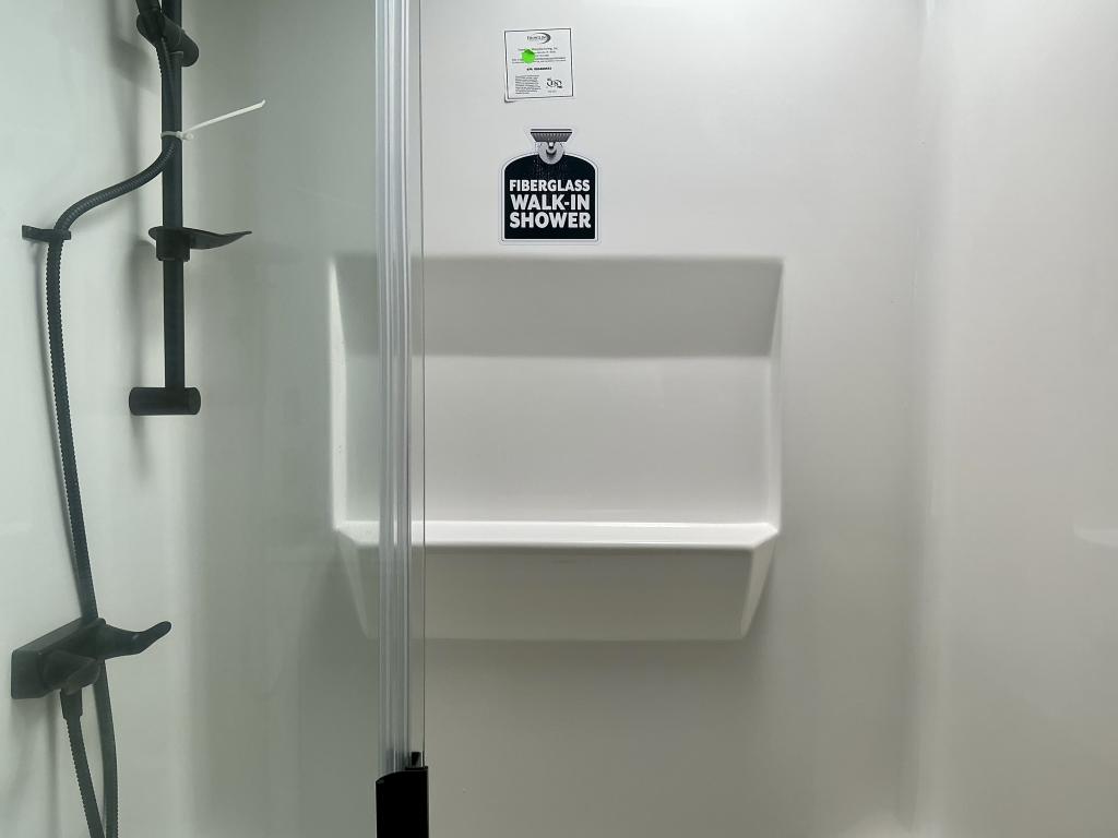 2026 FOREST RIVER 3800RK - Image 31