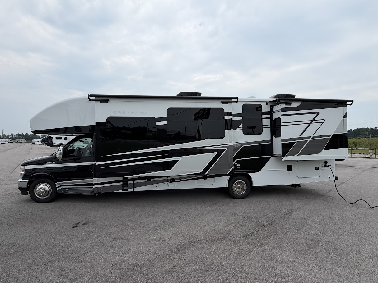 2027 JAYCO GREYHAWK 29MV - Image 4