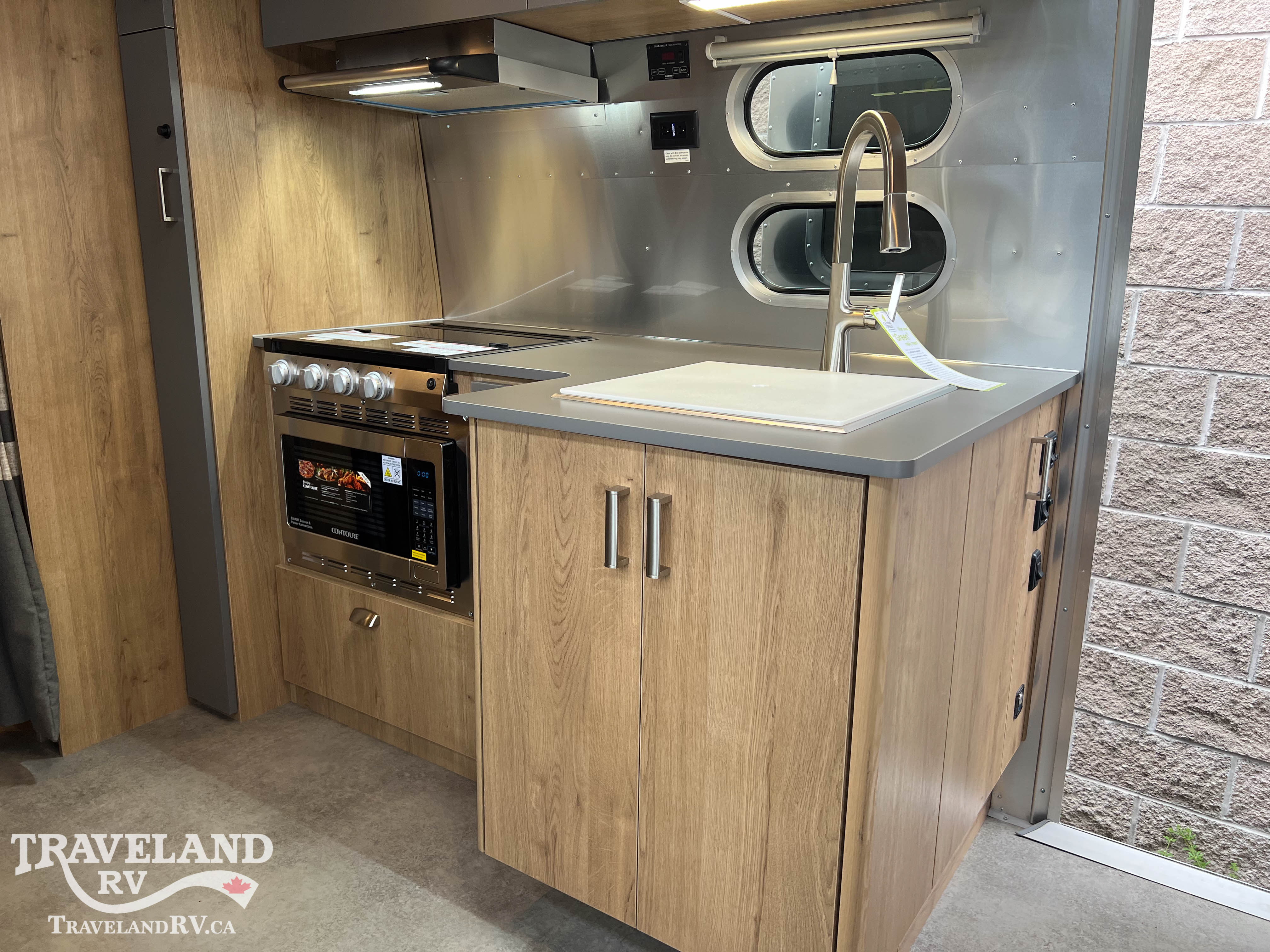 2026 Airstream Tradewind 25FBQ - Image 19
