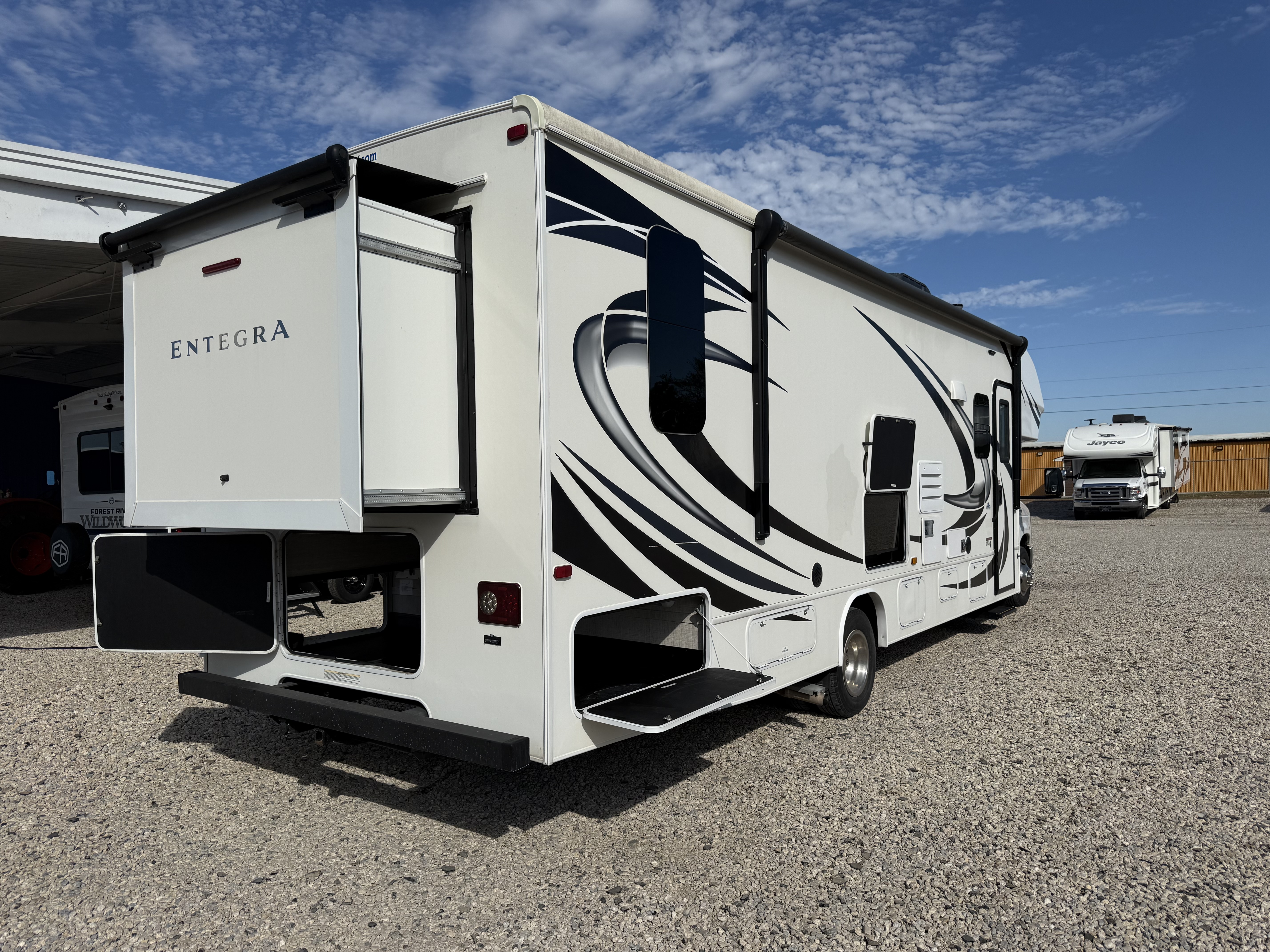 2021 Entegra Coach Odyssey 30Z - Image 8