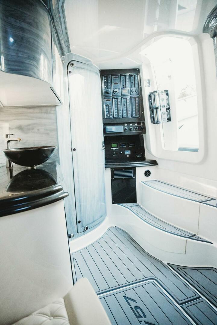 2018 MTI V57 - Image 9