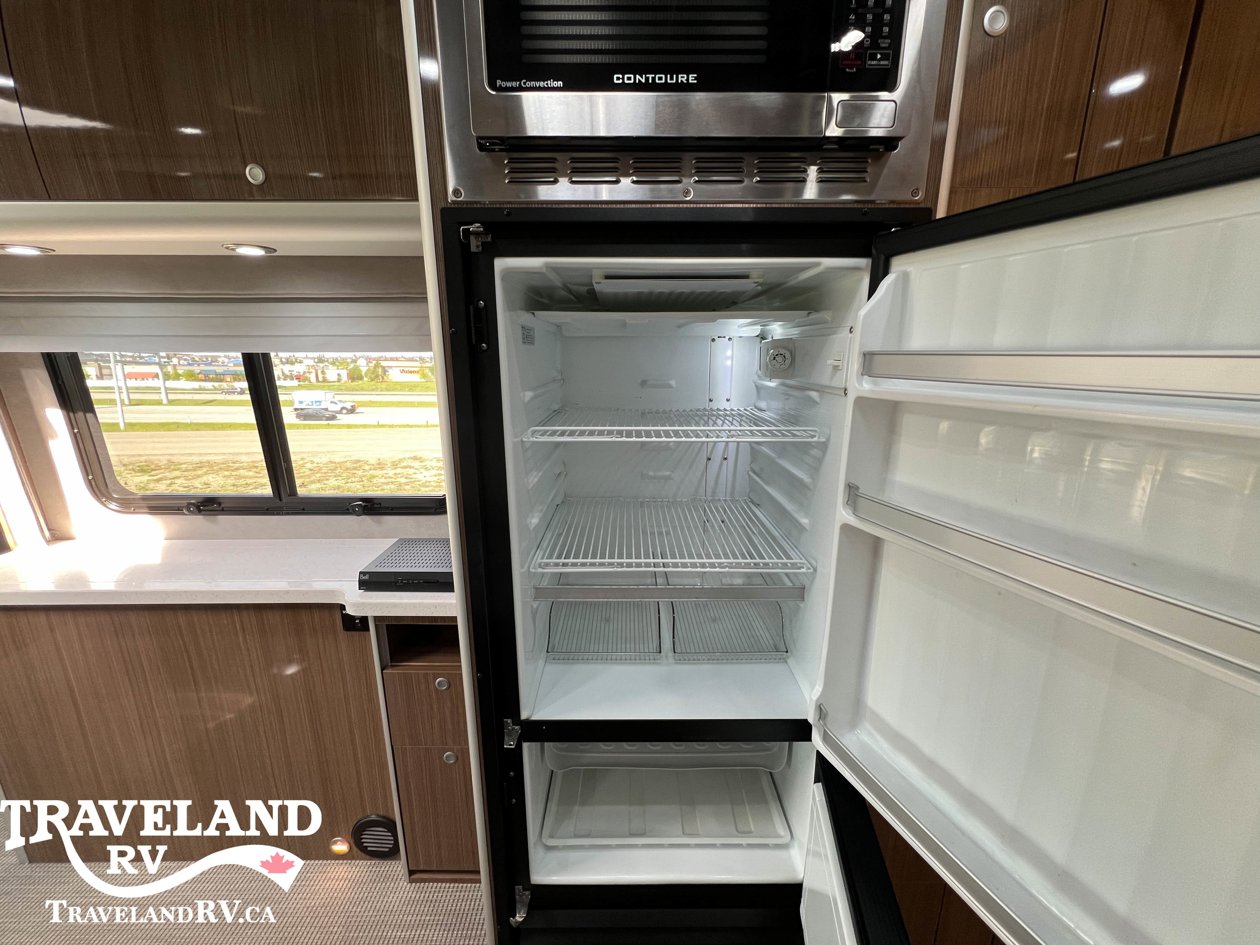 2019 Airstream Atlas Murphy Suite - Image 16