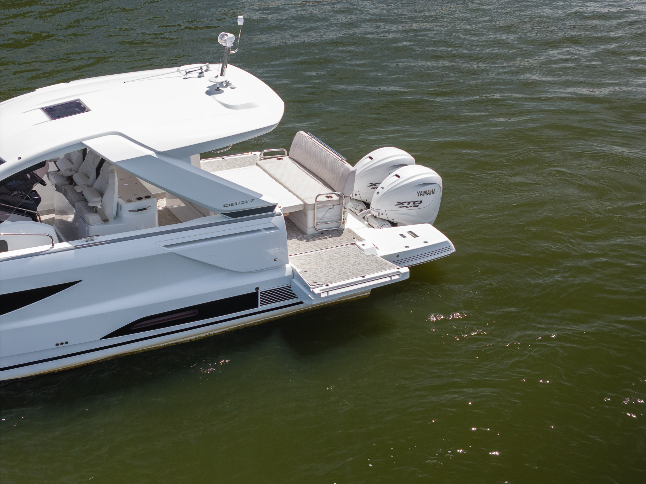 2024 Jeanneau DB37 OB - Image 4