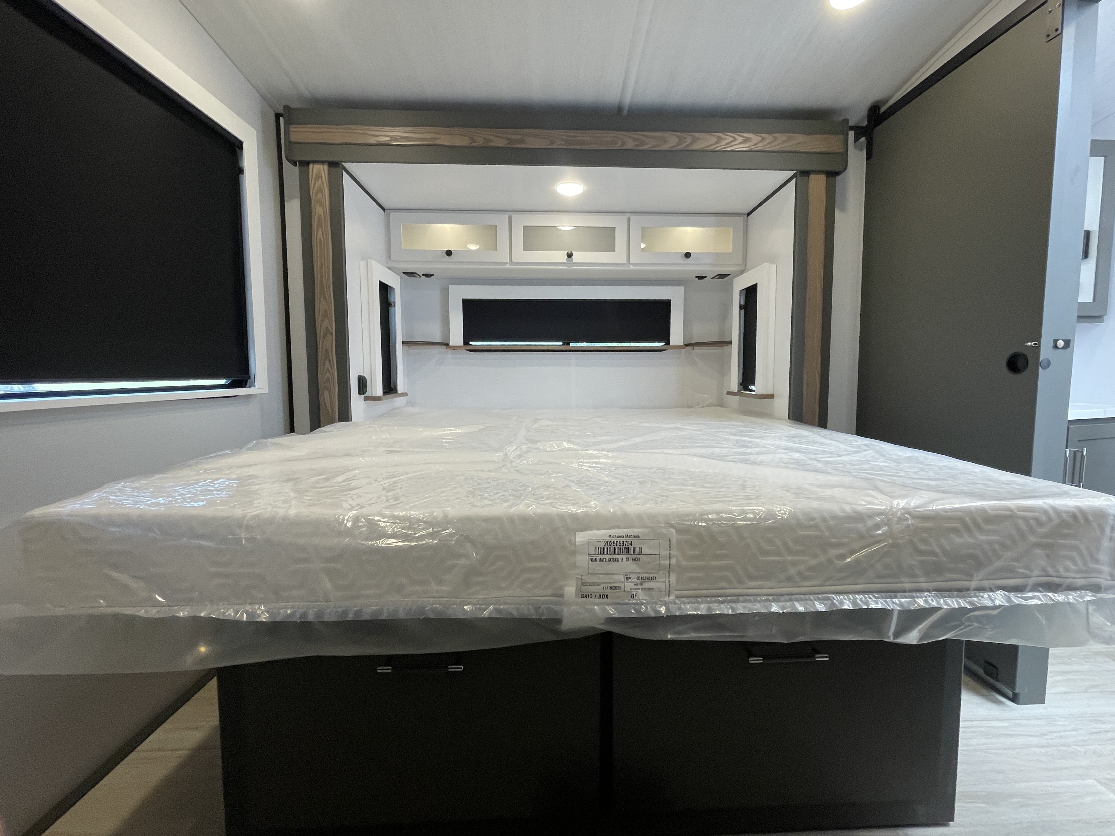 2026 Keystone Bullet Premium 265FKS - Image 25